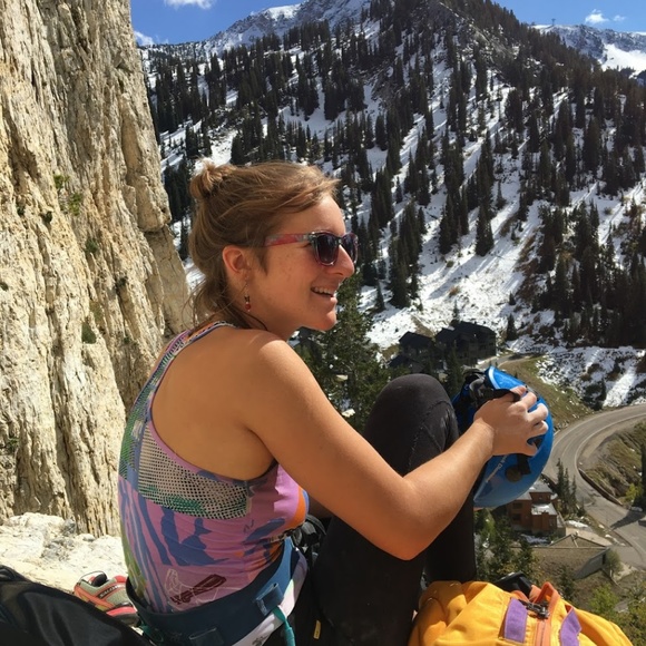 Meet your Posher, Alice - Picture 2 of 4